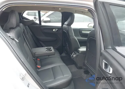 2025 Volvo Xc40 B5 Plus Dark Theme from USA, damaged, VIN YV4L12UC5S2508902